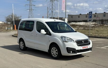 Peugeot Partner II рестайлинг 2, 2018 год, 940 000 рублей, 8 фотография