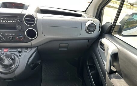 Peugeot Partner II рестайлинг 2, 2018 год, 940 000 рублей, 14 фотография