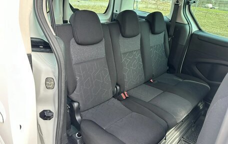 Peugeot Partner II рестайлинг 2, 2018 год, 940 000 рублей, 16 фотография