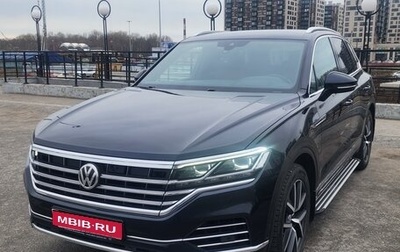 Volkswagen Touareg III, 2019 год, 4 950 000 рублей, 1 фотография