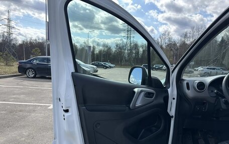 Peugeot Partner II рестайлинг 2, 2018 год, 940 000 рублей, 19 фотография