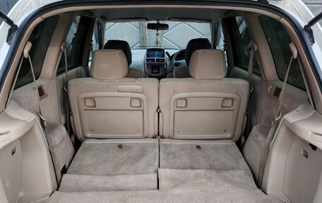 Toyota Gaia, 2001 год, 500 000 рублей, 11 фотография