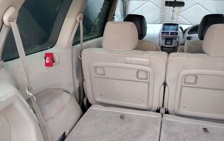 Toyota Gaia, 2001 год, 500 000 рублей, 10 фотография