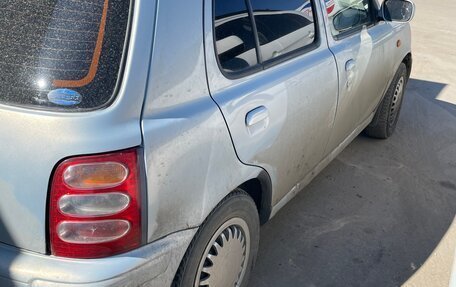 Nissan March II, 2001 год, 180 000 рублей, 3 фотография