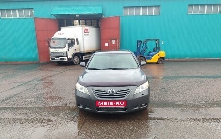 Toyota Camry, 2007 год, 700 000 рублей, 2 фотография