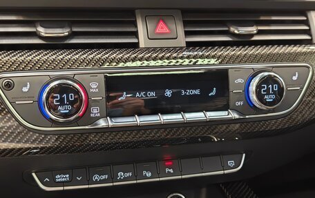 Audi RS 5, 2021 год, 9 400 000 рублей, 10 фотография