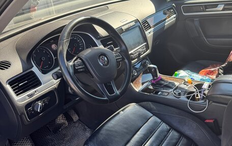 Volkswagen Touareg III, 2012 год, 1 950 000 рублей, 7 фотография