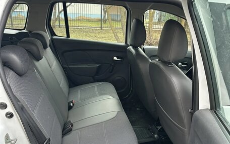 Dacia Logan II, 2017 год, 810 000 рублей, 15 фотография