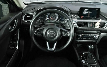 Mazda 6, 2016 год, 1 820 000 рублей, 11 фотография