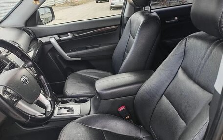 KIA Sorento II рестайлинг, 2012 год, 1 300 000 рублей, 22 фотография