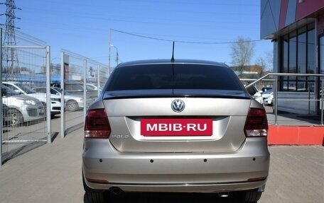 Volkswagen Polo VI (EU Market), 2015 год, 899 000 рублей, 4 фотография