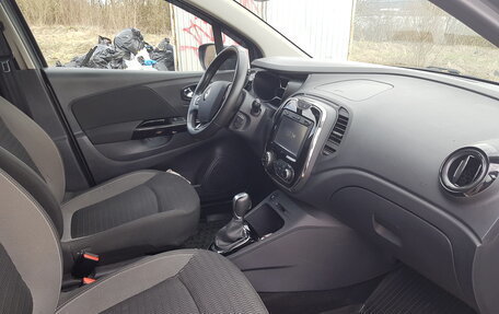 Renault Kaptur I рестайлинг, 2018 год, 1 380 000 рублей, 8 фотография