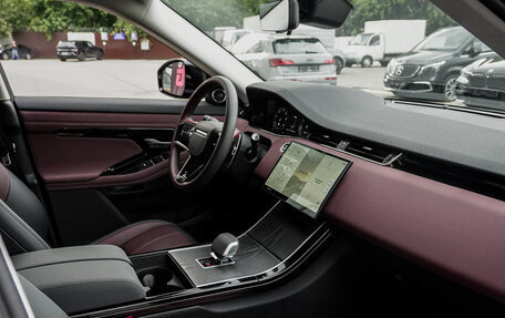 Land Rover Range Rover Evoque II, 2025 год, 5 899 000 рублей, 16 фотография