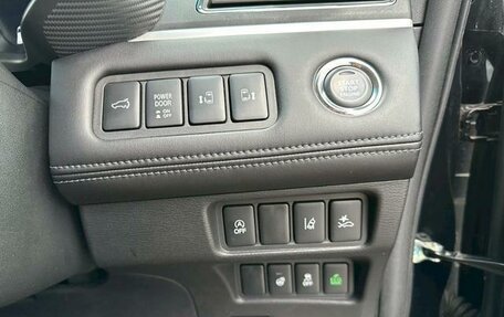 Mitsubishi Delica D:5 I, 2023 год, 2 990 000 рублей, 14 фотография