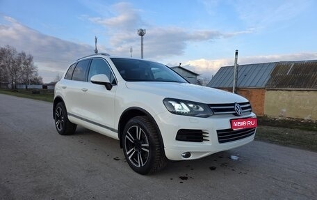 Volkswagen Touareg III, 2011 год, 1 890 000 рублей, 1 фотография