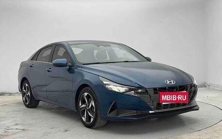 Hyundai Elantra, 2022 год, 1 700 000 рублей, 5 фотография