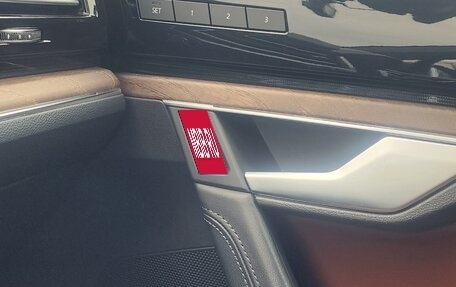 Volkswagen Touareg III, 2019 год, 4 950 000 рублей, 11 фотография