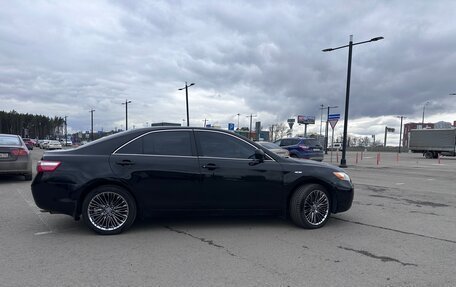 Toyota Camry, 2006 год, 1 320 000 рублей, 2 фотография