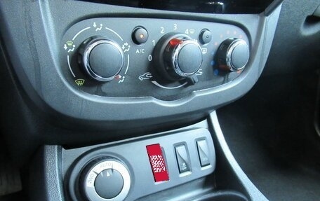 Renault Duster I рестайлинг, 2019 год, 1 615 000 рублей, 13 фотография