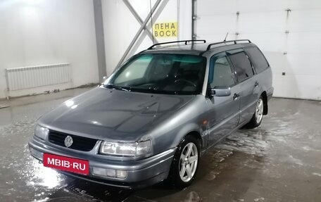 Volkswagen Passat B4, 1994 год, 320 000 рублей, 4 фотография