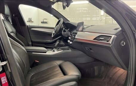 BMW 5 серия, 2018 год, 4 499 000 рублей, 24 фотография