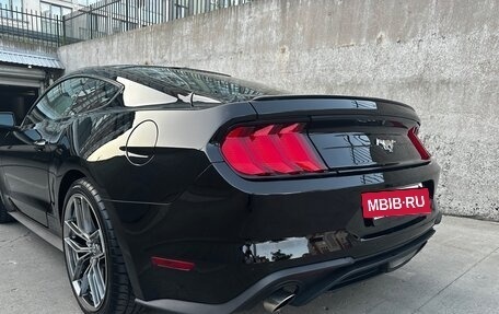 Ford Mustang VI рестайлинг, 2019 год, 3 700 000 рублей, 7 фотография
