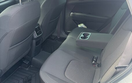 KIA Sportage IV рестайлинг, 2023 год, 3 150 000 рублей, 13 фотография