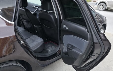 Opel Astra J, 2013 год, 900 000 рублей, 17 фотография