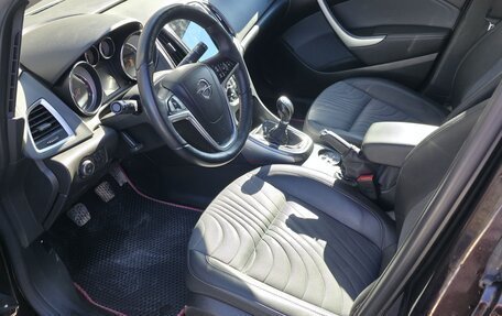 Opel Astra J, 2013 год, 900 000 рублей, 20 фотография