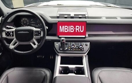 Land Rover Defender II, 2025 год, 11 413 000 рублей, 8 фотография