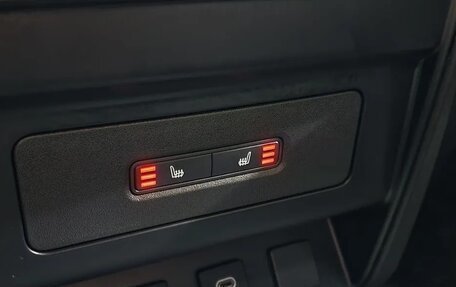 Land Rover Defender II, 2025 год, 11 413 000 рублей, 19 фотография