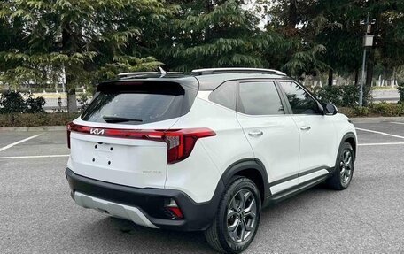 KIA Seltos I, 2023 год, 1 696 000 рублей, 6 фотография