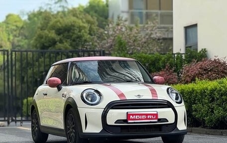 MINI Hatch, 2022 год, 1 900 000 рублей, 1 фотография