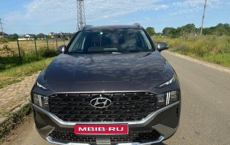 Hyundai Santa Fe IV, 2023 год, 4 500 000 рублей, 1 фотография