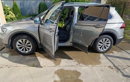 Volkswagen Tiguan II, 2017 год, 2 520 000 рублей, 1 фотография