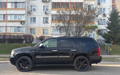 Chevrolet Tahoe III, 2012 год, 1 890 000 рублей, 1 фотография