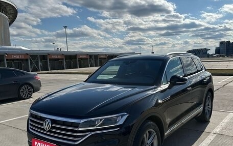 Volkswagen Touareg III, 2020 год, 4 750 000 рублей, 1 фотография