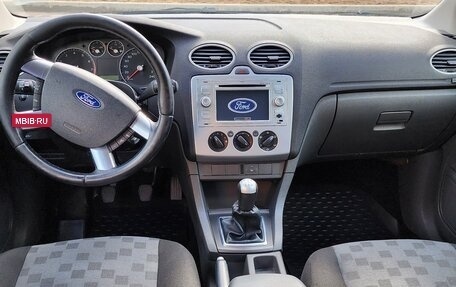 Ford Focus II рестайлинг, 2005 год, 390 000 рублей, 6 фотография