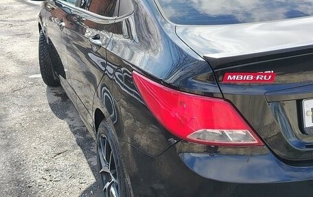 Hyundai Solaris II рестайлинг, 2015 год, 1 350 000 рублей, 11 фотография