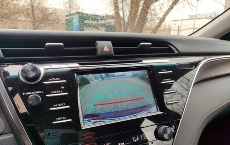 Toyota Camry, 2020 год, 2 200 000 рублей, 14 фотография