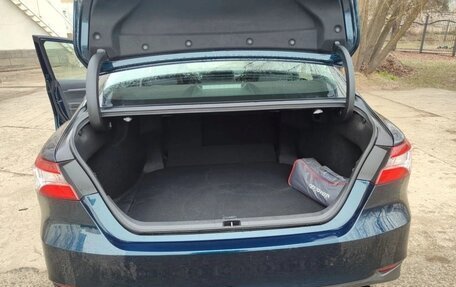 Toyota Camry, 2020 год, 2 200 000 рублей, 9 фотография
