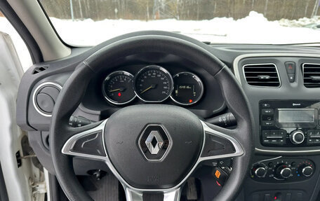 Renault Logan II, 2019 год, 720 000 рублей, 23 фотография