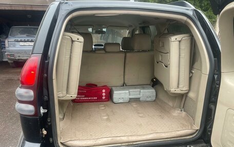 Toyota Land Cruiser Prado 120 рестайлинг, 2006 год, 2 000 000 рублей, 6 фотография