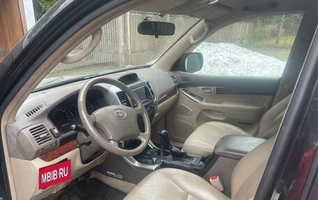 Toyota Land Cruiser Prado 120 рестайлинг, 2006 год, 2 000 000 рублей, 4 фотография