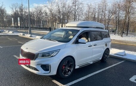 KIA Carnival III, 2020 год, 3 450 000 рублей, 3 фотография