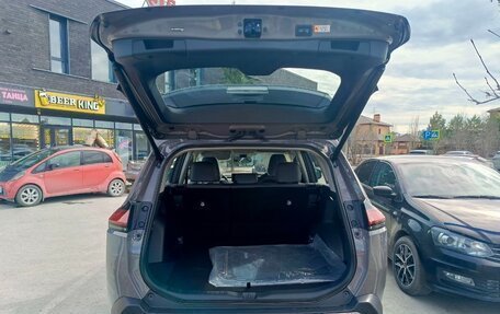 Toyota RAV4, 2026 год, 4 650 000 рублей, 6 фотография