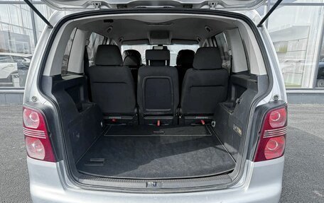 Volkswagen Touran III, 2007 год, 600 000 рублей, 18 фотография