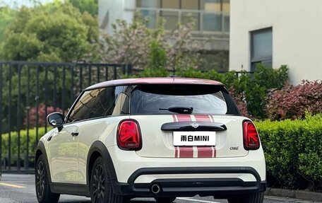 MINI Hatch, 2022 год, 1 900 000 рублей, 4 фотография