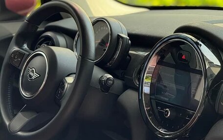 MINI Hatch, 2022 год, 1 900 000 рублей, 7 фотография