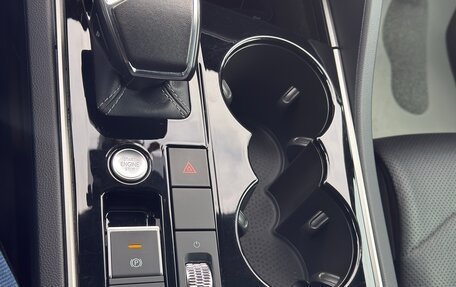 Volkswagen Touareg III, 2019 год, 6 100 000 рублей, 7 фотография